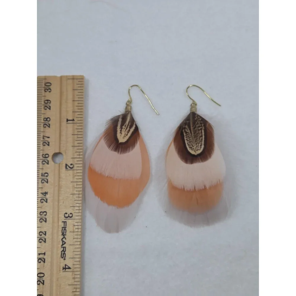 Boho Layered Feather Drop Earrings – Peach, Orange & Brown Patterned Gold-Tone
